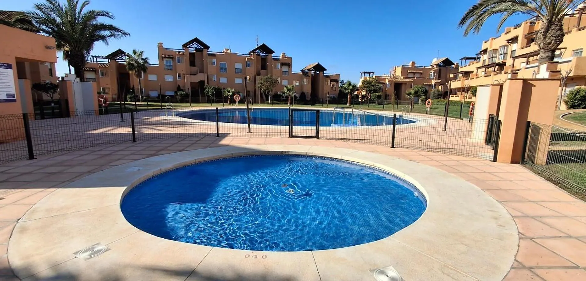 דירות Superb 2 Beds Casares Del Sol